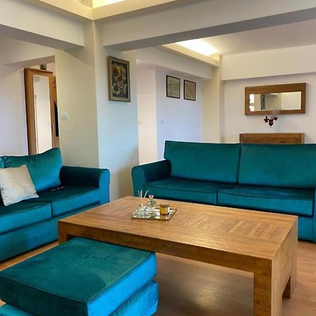 Old Town Apartment With Panoramic View ブカレスト エクステリア 写真