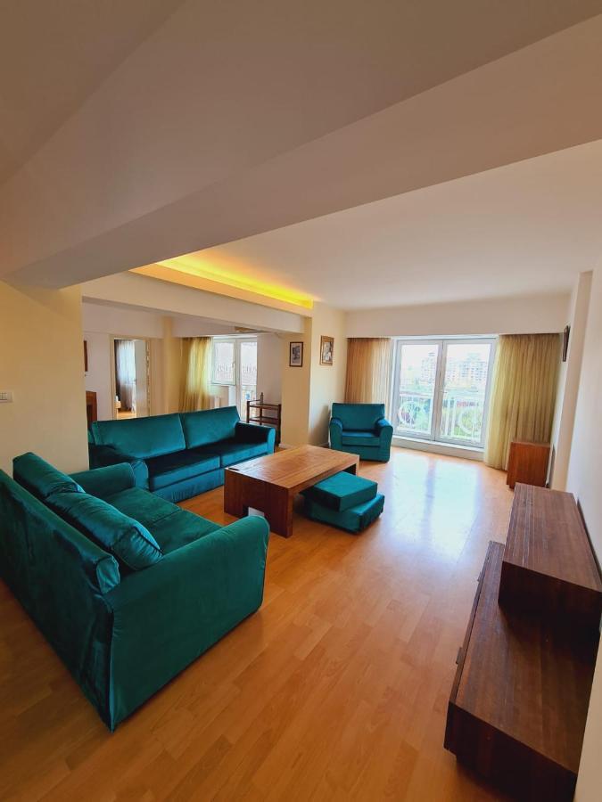 Old Town Apartment With Panoramic View ブカレスト エクステリア 写真
