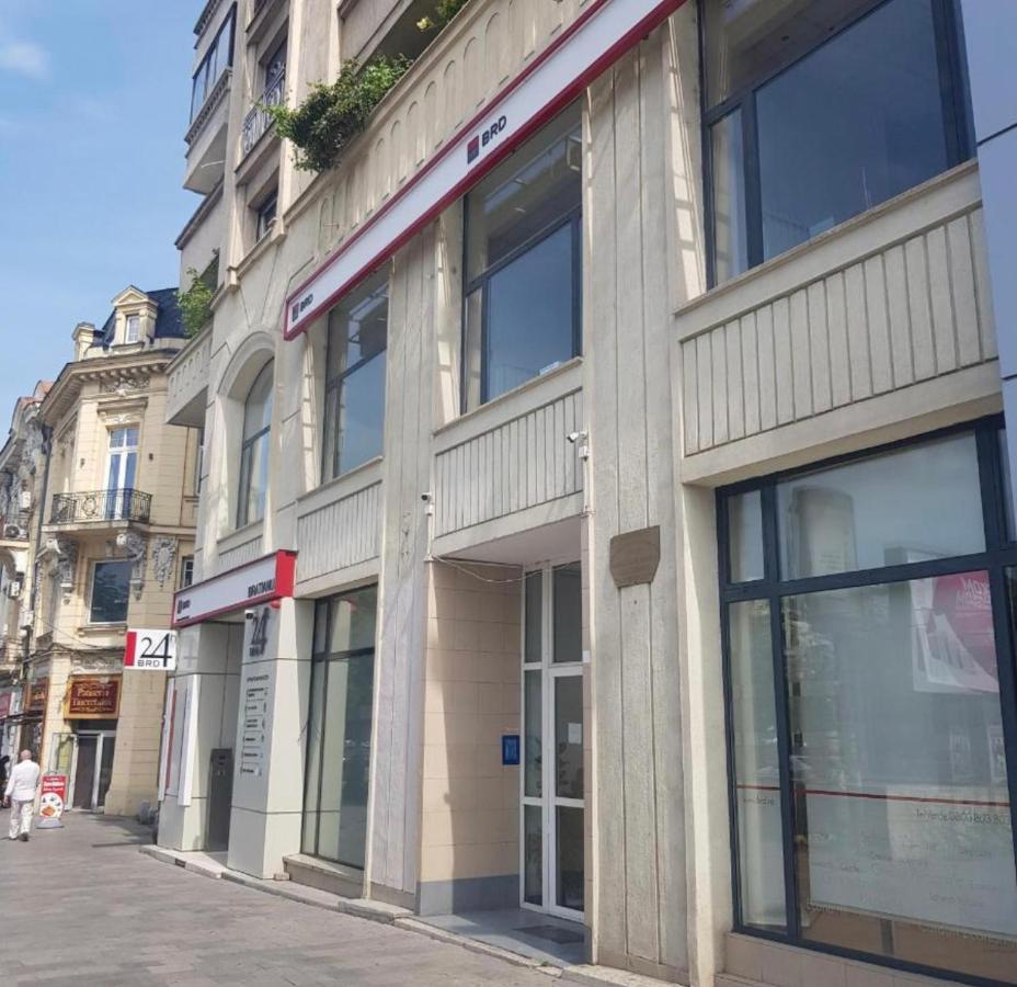 Old Town Apartment With Panoramic View ブカレスト エクステリア 写真